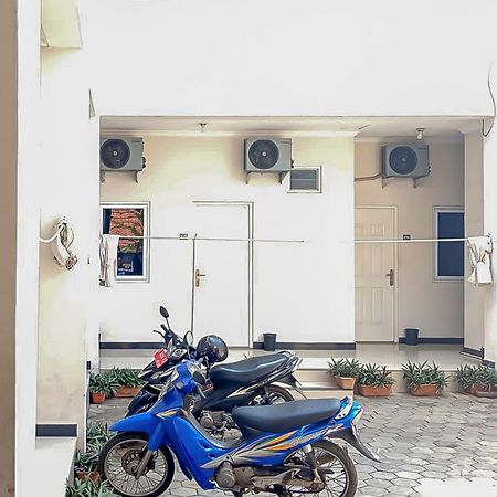Waringin Guest House Tegal Mitra Reddoorz المظهر الخارجي الصورة